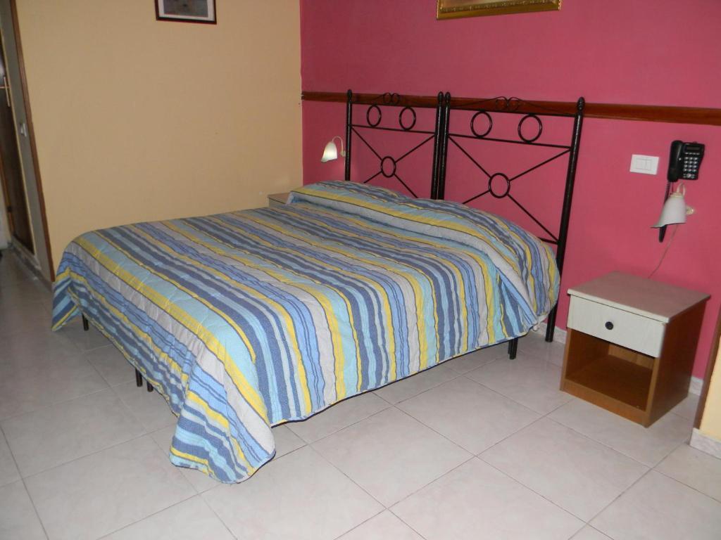Hotel Mi.Ro. Casalnuovo Di Napoli Phòng bức ảnh